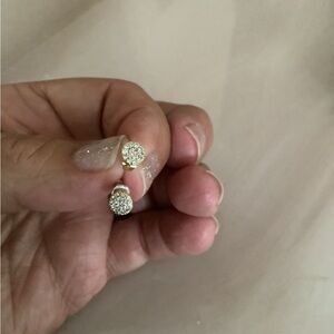 Studded pierced gold Look round earrings with white sapphires. Wedding Ready